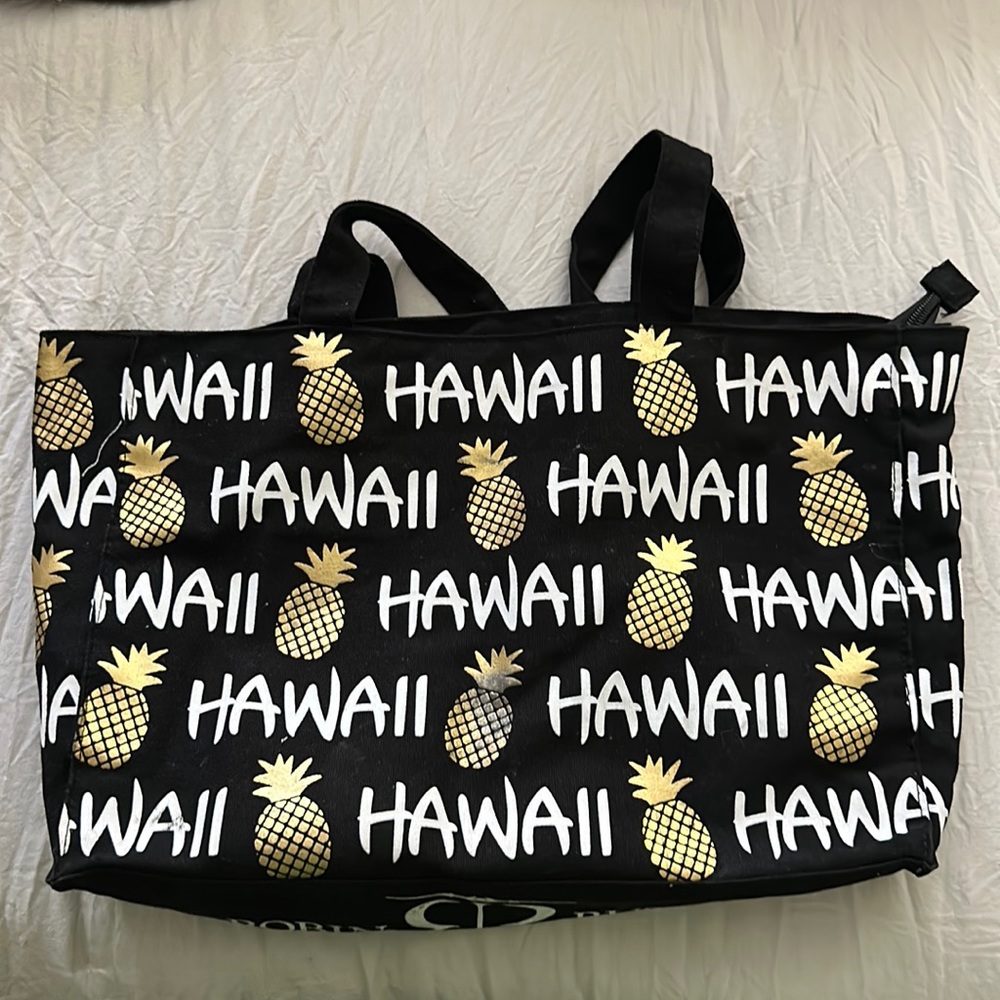 Hawaii beach bag. Small personal carry on size.